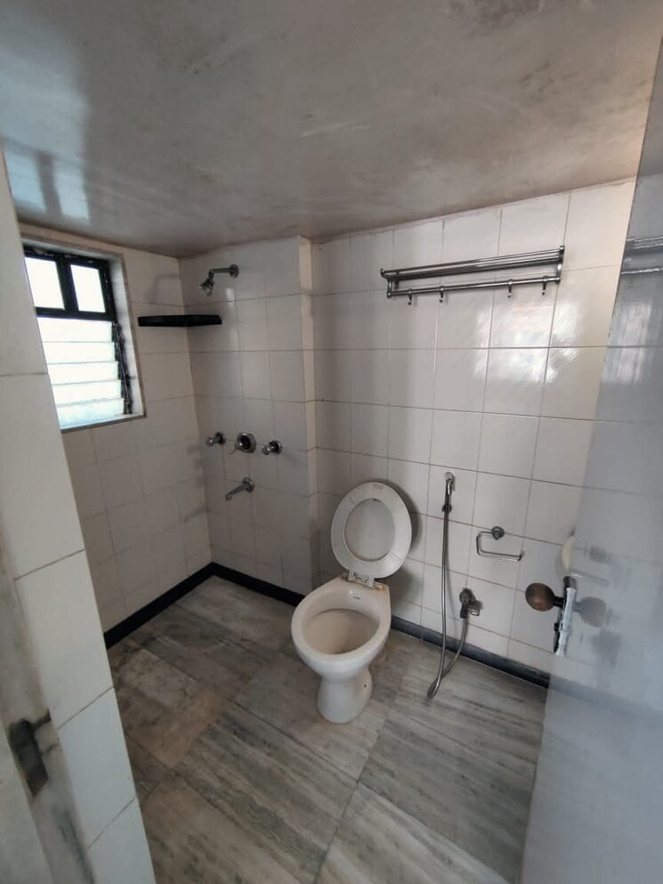 Bathroom, aakash-gagan-dream 1 Bedroom 595 Sq.Ft. Apartment In Vasai East Palghar 9517984