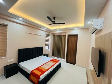 Bedroom in 1 BHK Apartment at Paras Tierea, Sector 137 – for Rent