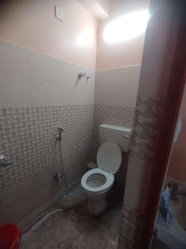 Bathroom, kaikhali 2 Bedroom 751 Sq.Ft. Apartment In Kaikhali Kolkata 9517999