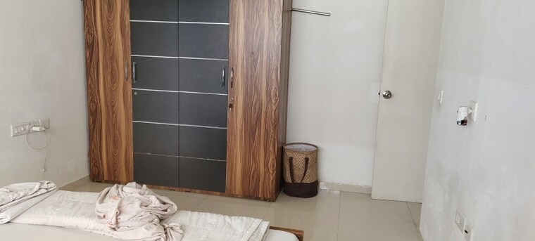 Room, shela 3 Bedroom 1550 Sq.Ft. Apartment In Shela Ahmedabad 9518221