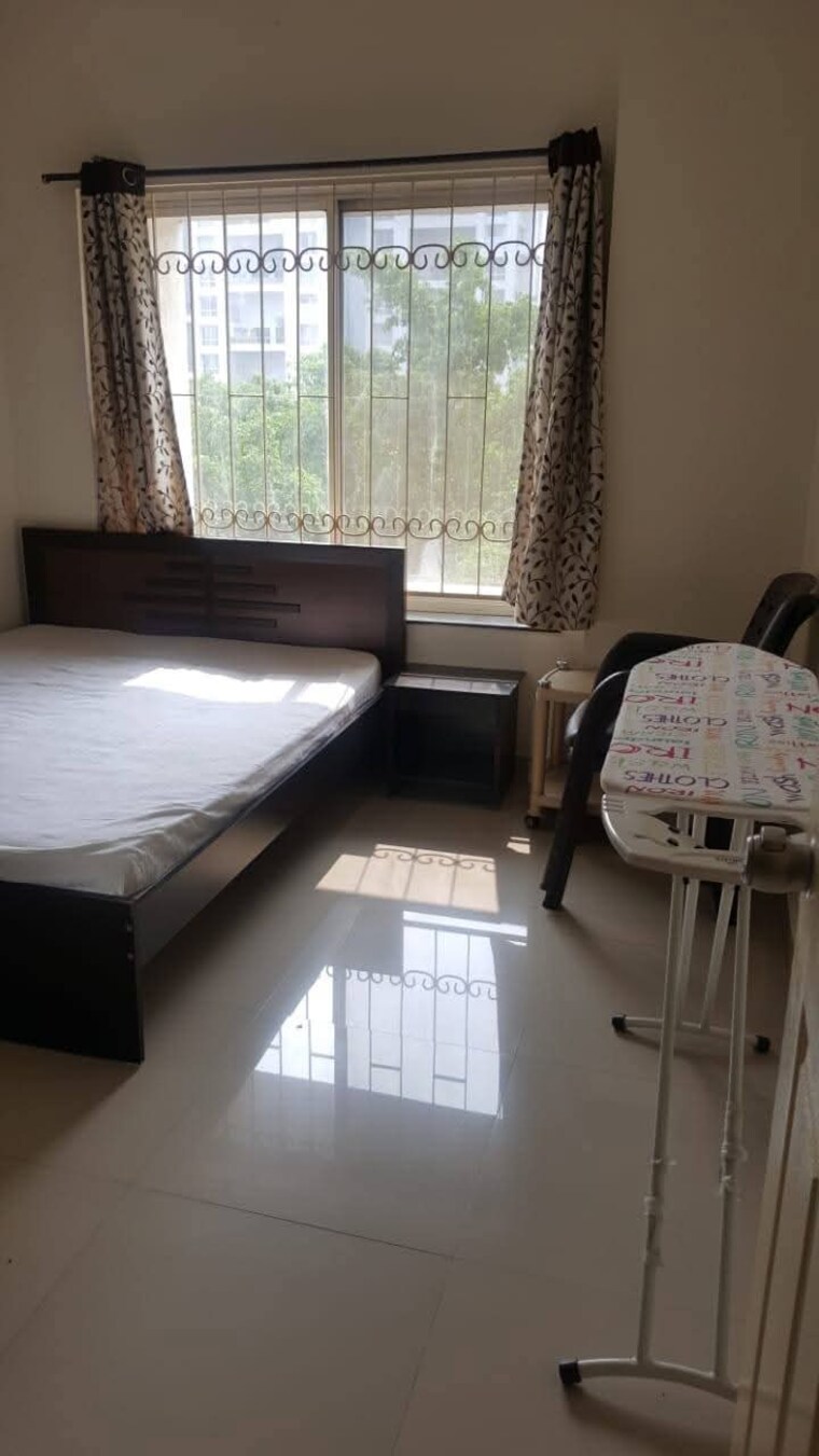 Living Room, magarpatta-sylvania 3 Bedroom 1600 Sq.Ft. Apartment In Hadapsar Pune 9518236