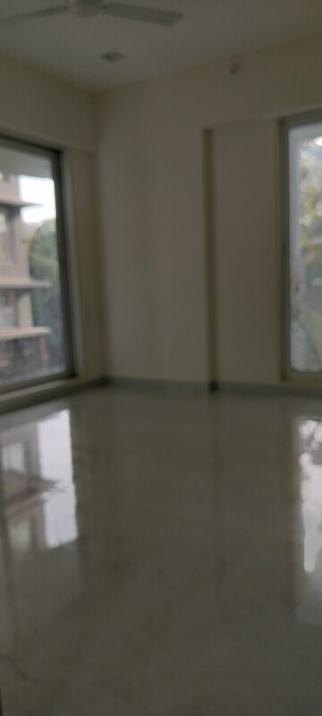 2 BHK Apartment For Sale in Rishabraj Blue Lotus, Khar West