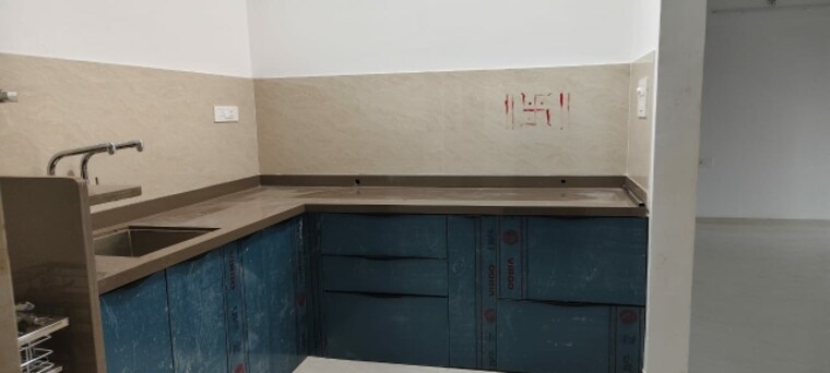 Kitchen, gultekdi 2 Bedroom 850 Sq.Ft. Apartment In Gultekdi Pune 9518310