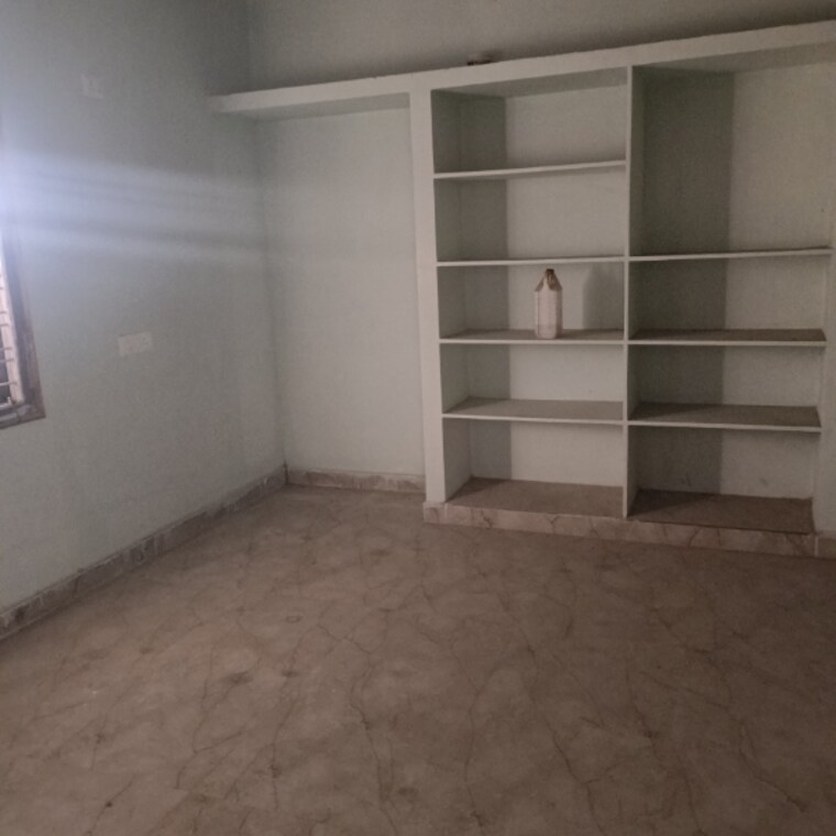 Room, krishna reddy pet 4 Bedroom 2500 Sq.Ft. Independent House In Krishna Reddy Pet Hyderabad 9518438