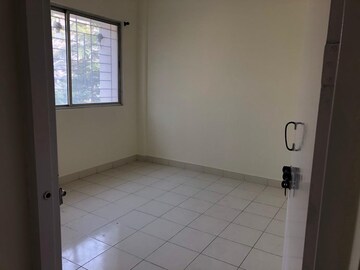 Room in 2 BHK Apartment at Anandvan Residency, Anand Nagar – for Rent