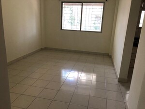 Room in 2 BHK Apartment at Anandvan Residency, Anand Nagar – for Rent