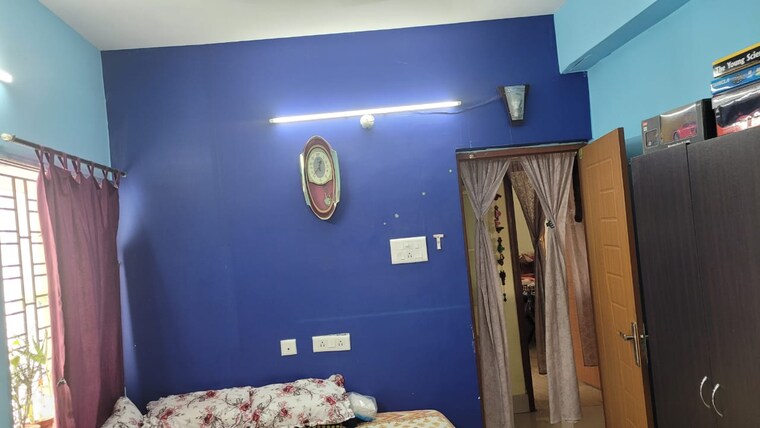 undefined, dum dum 2 Bedroom 1200 Sq.Ft. Apartment In Dum Dum Kolkata 9518329