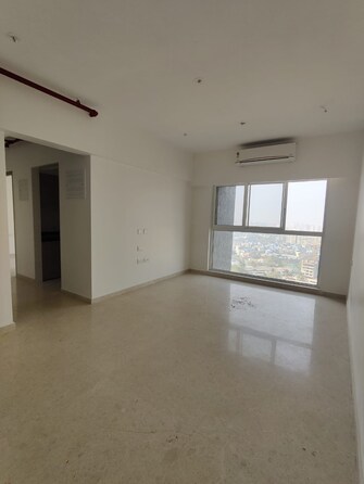 2 BHK 620 Sq.Ft. Apartment in Rustomjee Erika