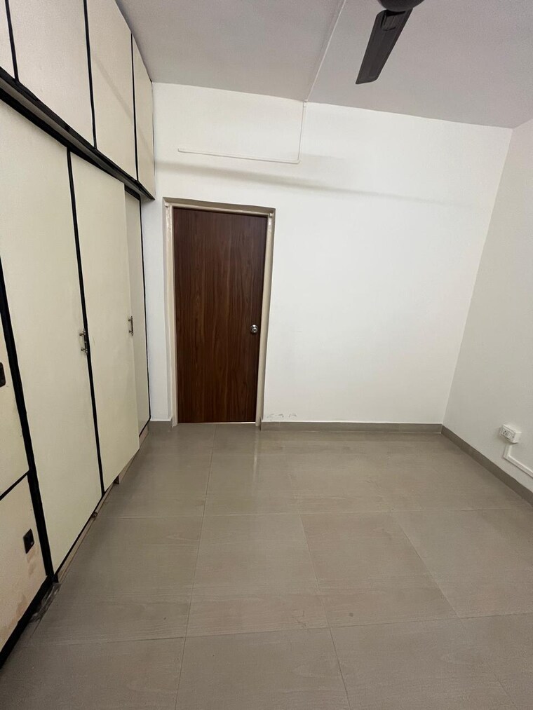 Room, yashodham-complex 2 Bedroom 600 Sq.Ft. Apartment In Goregaon East Mumbai 9518455