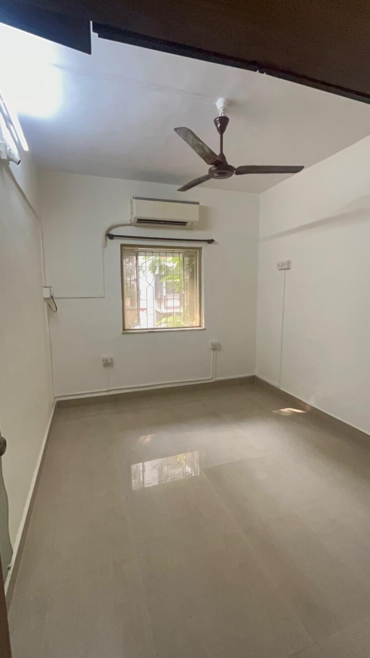 Room, yashodham-complex 2 Bedroom 600 Sq.Ft. Apartment In Goregaon East Mumbai 9518455