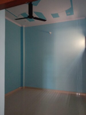 Room in 1 BHK Independent House at Sector 16b Greater Noida – for Sale