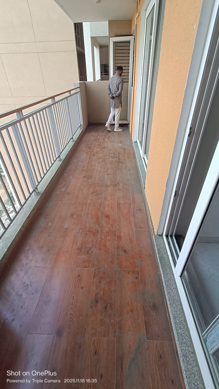 Balcony, rishita-manhattan 3 Bedroom 1810 Sq.Ft. Apartment In Gomti Nagar Lucknow 9518567