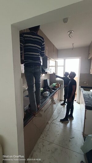 Master Bedroom in 3 BHK Apartment at Rishita Manhattan, Gomti Nagar – for Rent