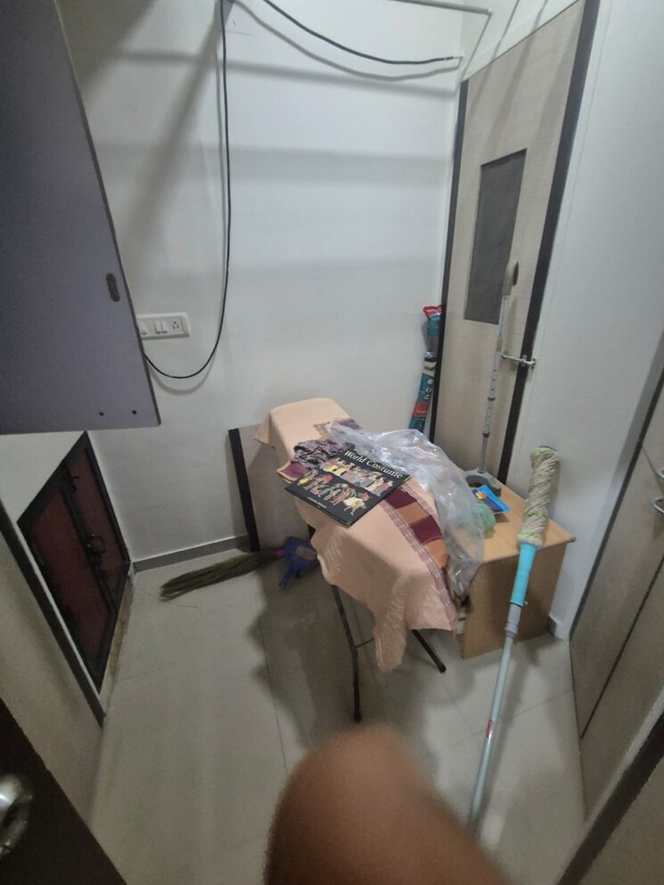 Room, oberoi-realty-park-view 2 Bedroom 1080 Sq.Ft. Apartment In Kandivali East Mumbai 9518474