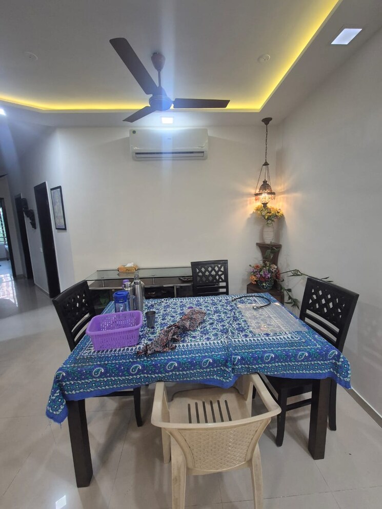 Bedroom, oberoi-realty-park-view 2 Bedroom 1080 Sq.Ft. Apartment In Kandivali East Mumbai 9518474