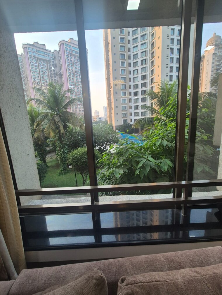Balcony, oberoi-realty-park-view 2 Bedroom 1080 Sq.Ft. Apartment In Kandivali East Mumbai 9518474