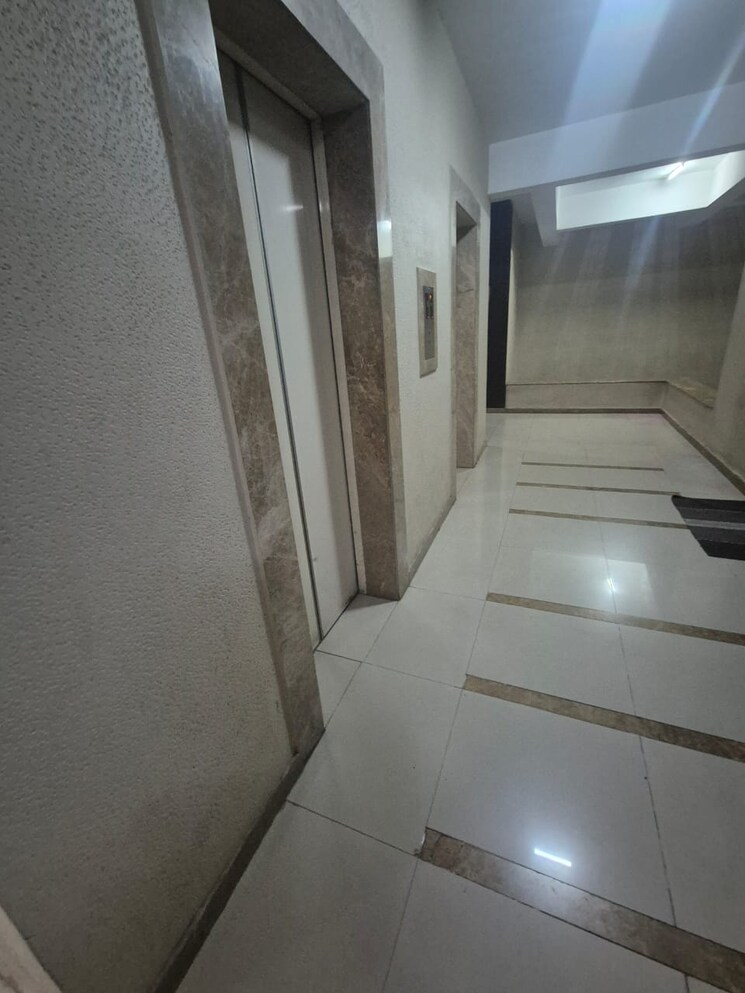 undefined, oberoi-realty-park-view 2 Bedroom 1080 Sq.Ft. Apartment In Kandivali East Mumbai 9518474