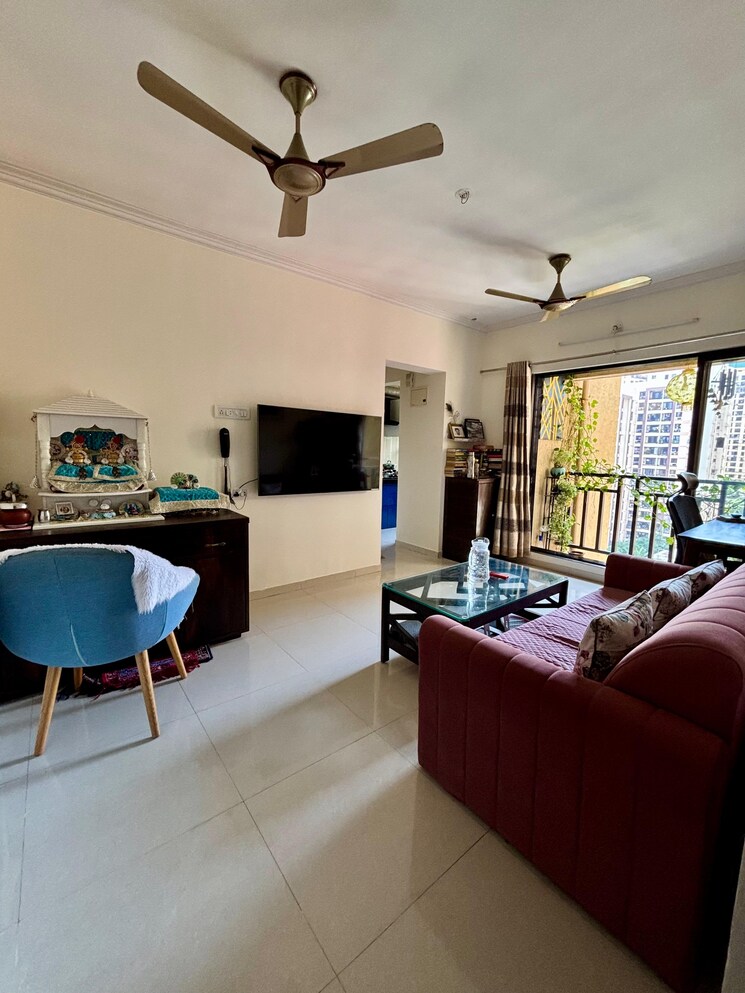 Living Room, unnathi-woods-phase-3 1 Bedroom 425 Sq.Ft. Apartment In Ghodbunder Road Thane 9518579