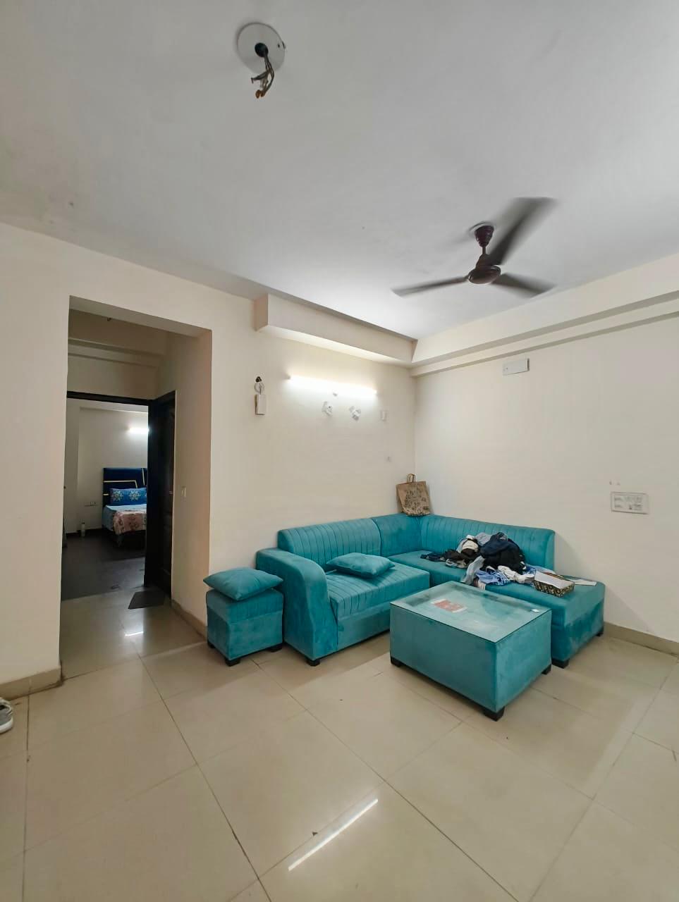 3 BHK Apartment For Rent in Amrapali Crystal Homes