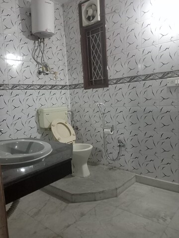 Bathroom in 3 BHK Builder Floor at Lajpat Nagar ii – for Rent