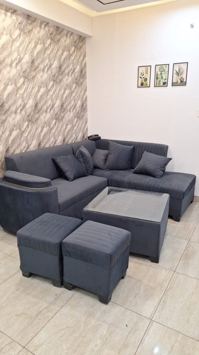 Living Room, amrapali-crystal-homes 3 Bedroom 1375 Sq.Ft. Apartment In Sector 76 Noida 9518662