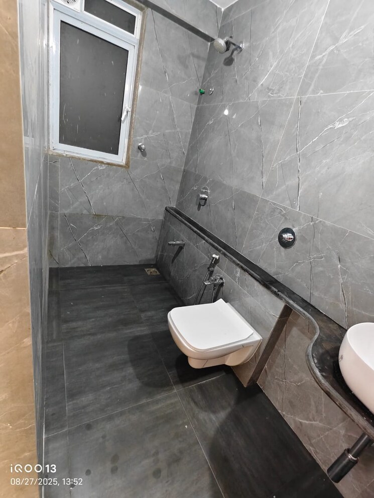 Bathroom, k-raheja-ascencio 2 Bedroom 755 Sq.Ft. Apartment In Chandivali Mumbai 9518780