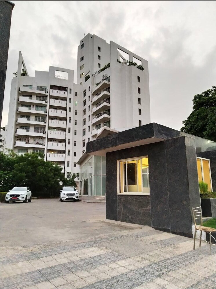 Exterior View, ireo-the-corridors 3.5 Bedroom 1920 Sq.Ft. Apartment In Sector 67a Gurgaon 9518757