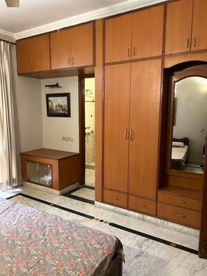 Building Lobby in 3 BHK Builder Floor at DLF Atria, Dlf Phase ii – for Rent