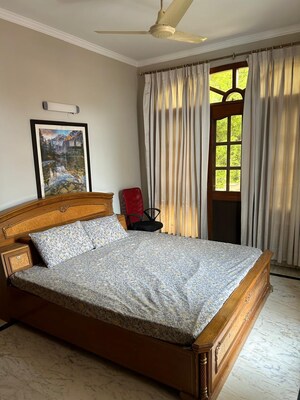 Bedroom in 3 BHK Builder Floor at DLF Atria, Dlf Phase ii – for Rent