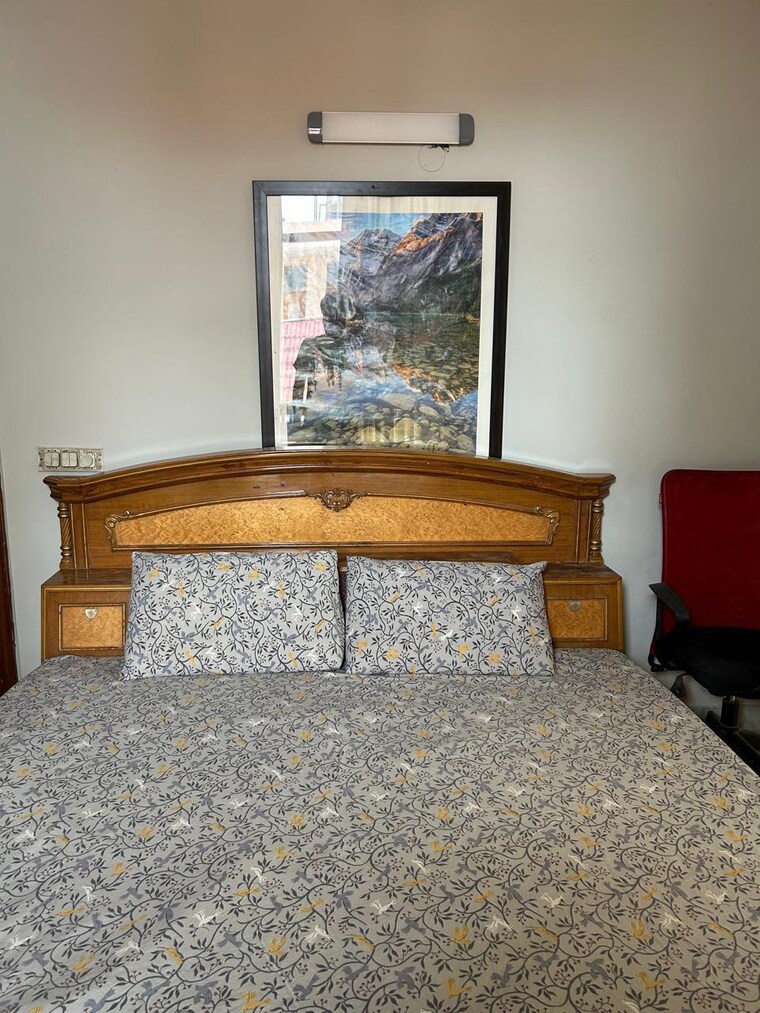 Bedroom, dlf-atria 3 Bedroom 500 Sq.Yd. Builder Floor In Dlf Phase ii Gurgaon 9518815