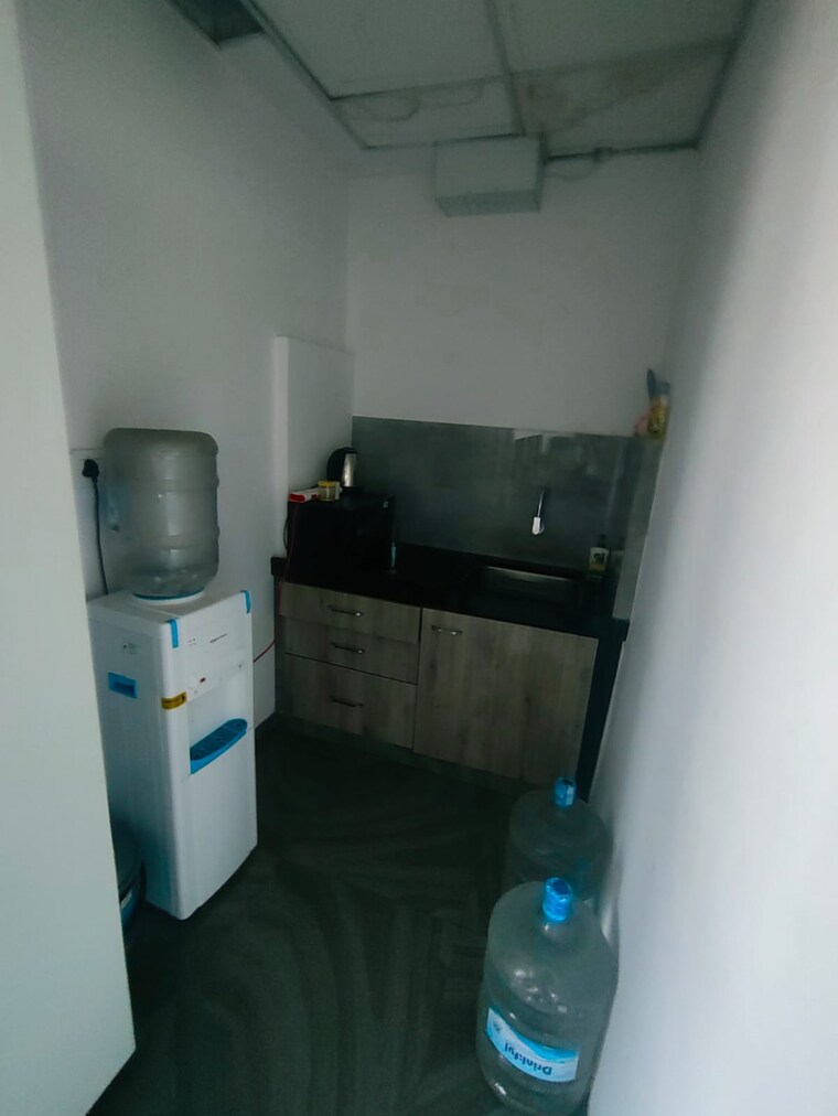 Bathroom, wagle industrial estate Commercial Office Space 800 Sq.Ft. In Wagle Industrial Estate Thane 9518838