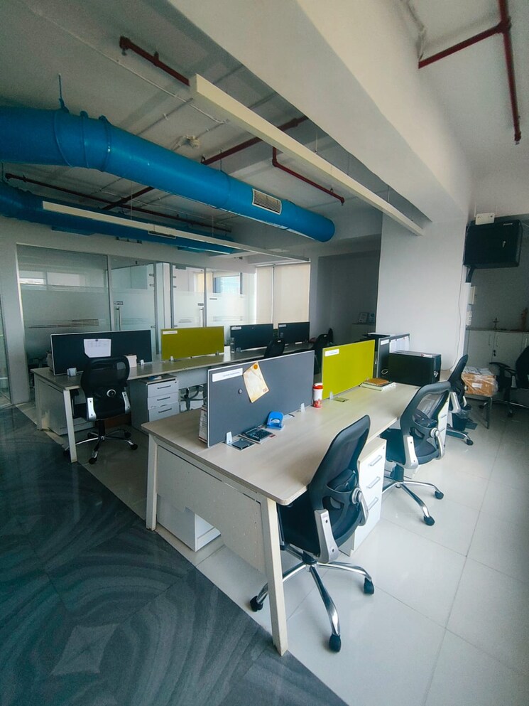 Team Area, wagle industrial estate Commercial Office Space 800 Sq.Ft. In Wagle Industrial Estate Thane 9518838