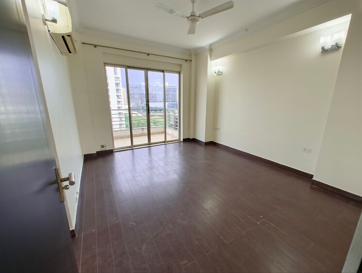 Room, parsvnath-exotica 4 Bedroom 3645 Sq.Ft. Apartment In Sector 53 Gurgaon 9518858