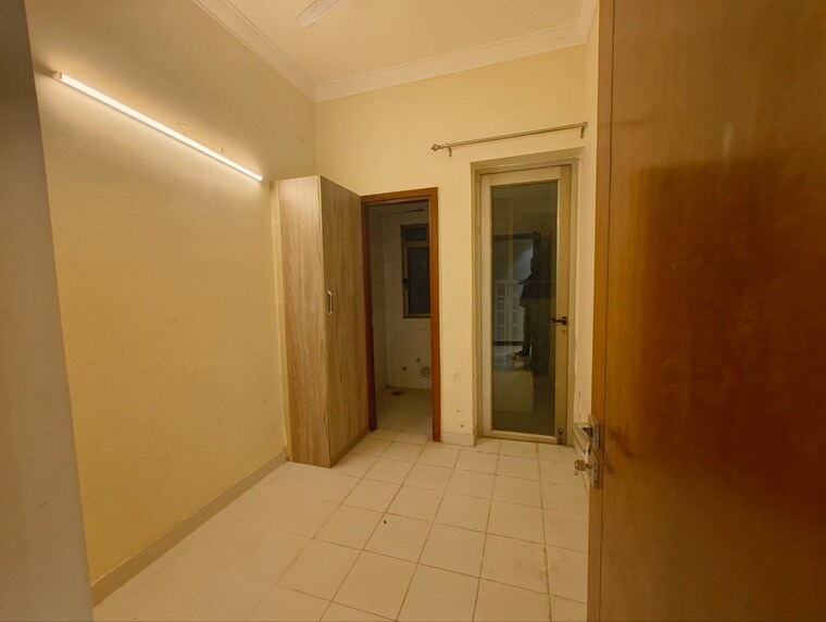 Room, parsvnath-exotica 4 Bedroom 3645 Sq.Ft. Apartment In Sector 53 Gurgaon 9518858