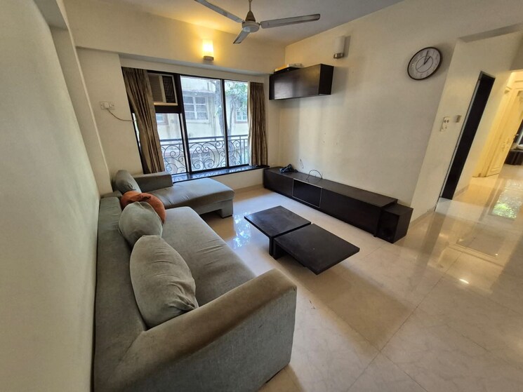 Living Room, andheri west 2 Bedroom 800 Sq.Ft. Apartment In Andheri West Mumbai 9518882