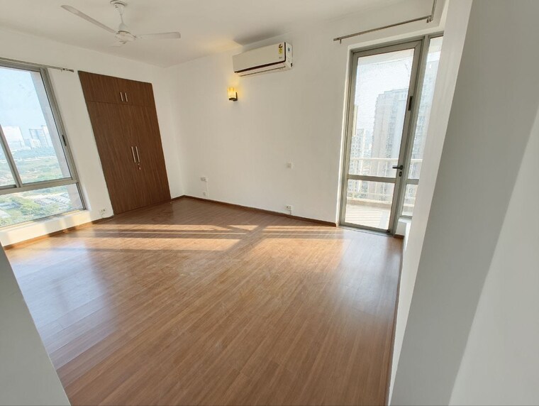 Room, pioneer-park-phase-1 3.5 Bedroom 2075 Sq.Ft. Apartment In Sector 61 Gurgaon 9518887