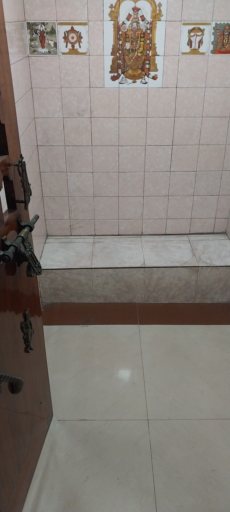 Bathroom, basavanagudi Commercial Office Space 1300 Sq.Ft. In Basavanagudi Bangalore 9518927