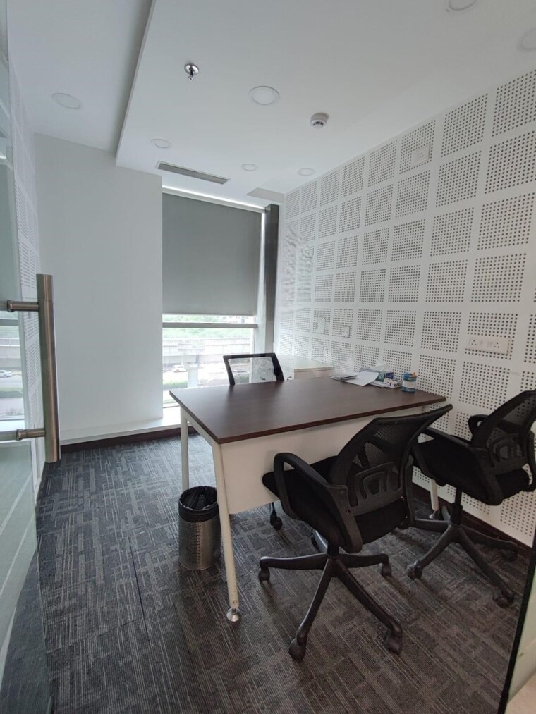 Team Area, aundh Commercial Office Space 2300 Sq.Ft. In Aundh Pune 9518918