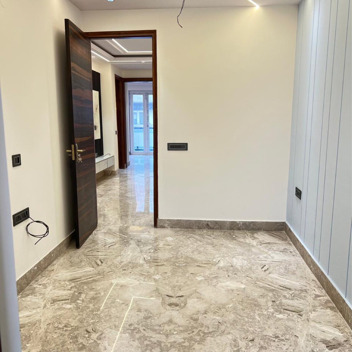 2 BHK Builder Floor For Sale in Pitampura