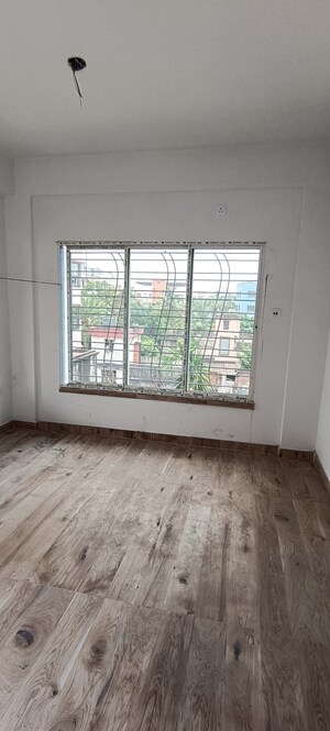 Room in 1 BHK Apartment at Kaikhali – for Sale