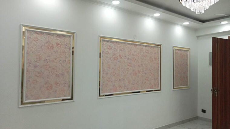 Room, sector 72 3 Bedroom 1600 Sq.Ft. Builder Floor In Sector 72 Noida 9518955