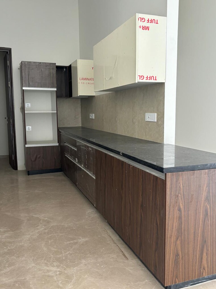 Kitchen, omkar-alta-monte 4 Bedroom 3918 Sq.Ft. Apartment In Malad East Mumbai 9518965