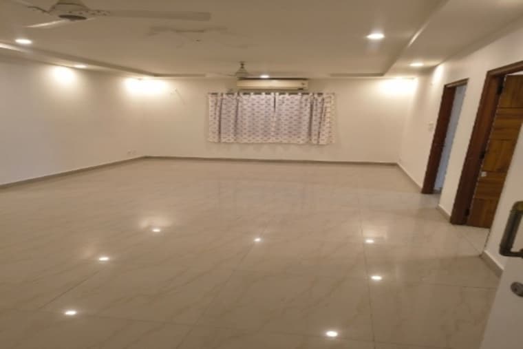 Room, viddhi-tower 2.5 Bedroom 1045 Sq.Ft. Apartment In Mahagunpuram Ghaziabad 9519652