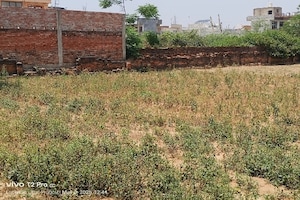  Plot For Sale in Jankipuram