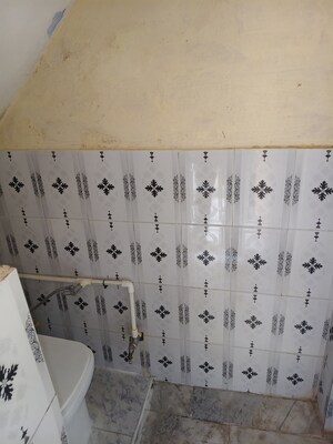 Attached Bathroom in 2 BHK Builder Floor at Buddhi Vihar – for Rent