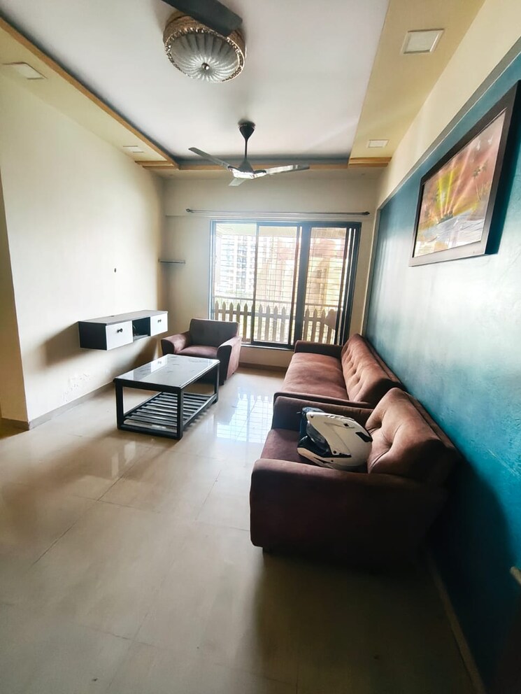 Living Room, om-sai-plaza 2 Bedroom 550 Sq.Ft. Apartment In Ghodbunder Road Thane 9519484