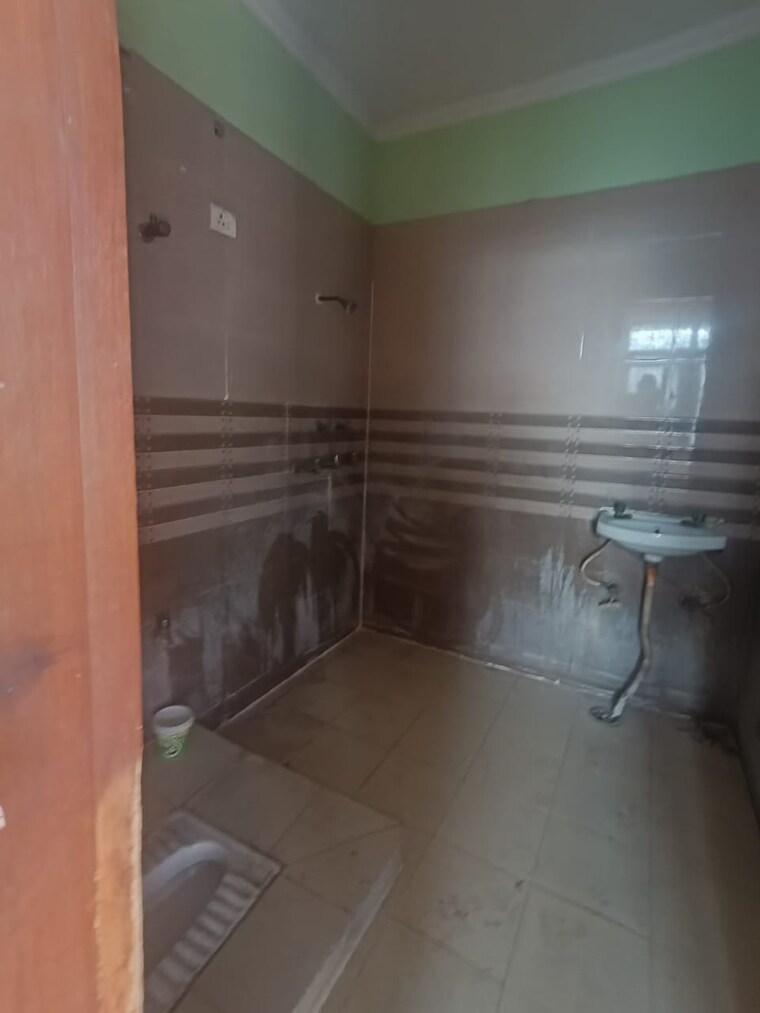 Bathroom, rwa-apartments-sector-50 2 Bedroom 1200 Sq.Ft. Independent House In Sector 50 Noida 9519535