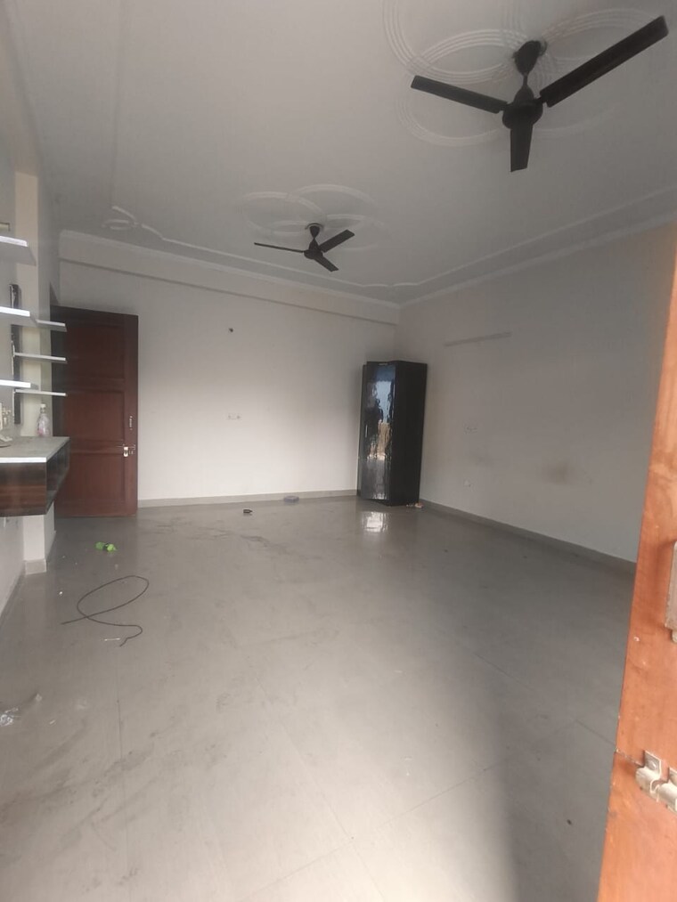 Room, rwa-apartments-sector-50 2 Bedroom 1200 Sq.Ft. Independent House In Sector 50 Noida 9519535