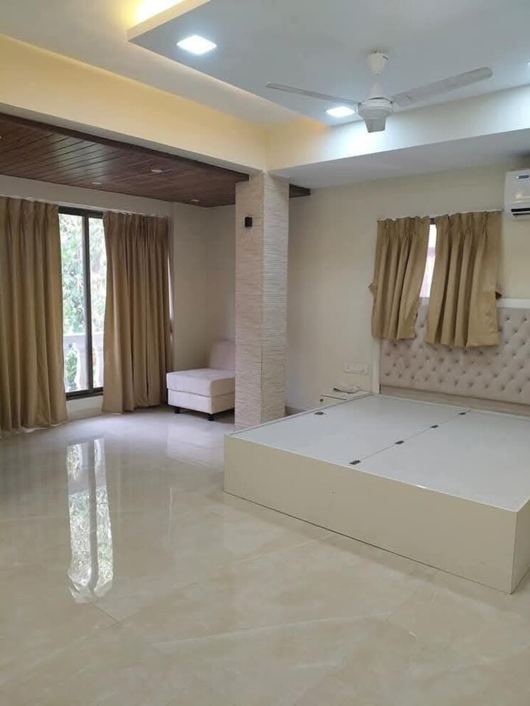 Master Bedroom, bandra west 3 Bedroom 1600 Sq.Ft. Apartment In Bandra West Mumbai 9519697