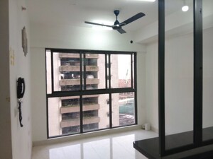 Room in 1 BHK Apartment at Lodha Crown Quality Homes, Majiwada – for Rent